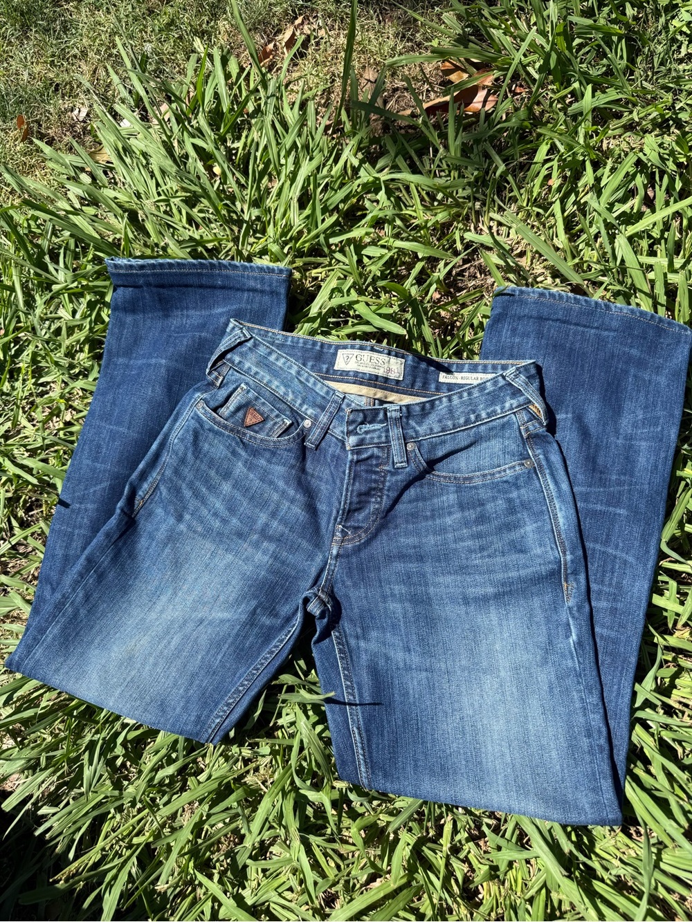 Guess Women’s Blue Straight-Leg Denim Jeans
